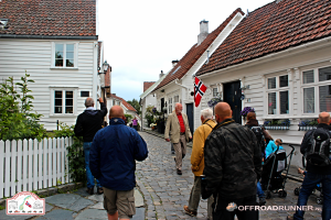 De nauwe straatjes van Stavanger, met de 150 jaar oude huisjes